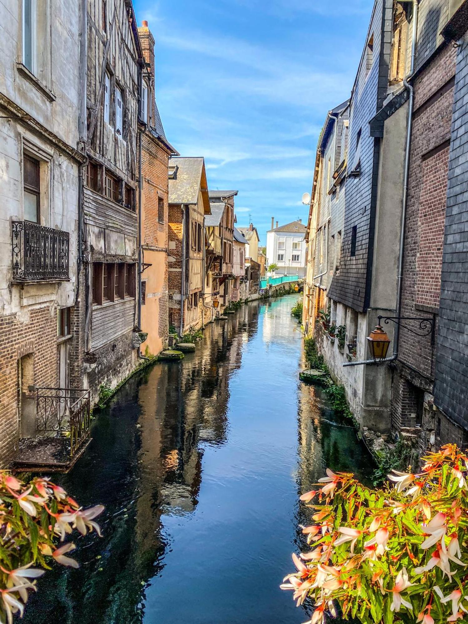Egee By Kleidos-Charmant Studio Centre Pont-Audemer Exterior photo
